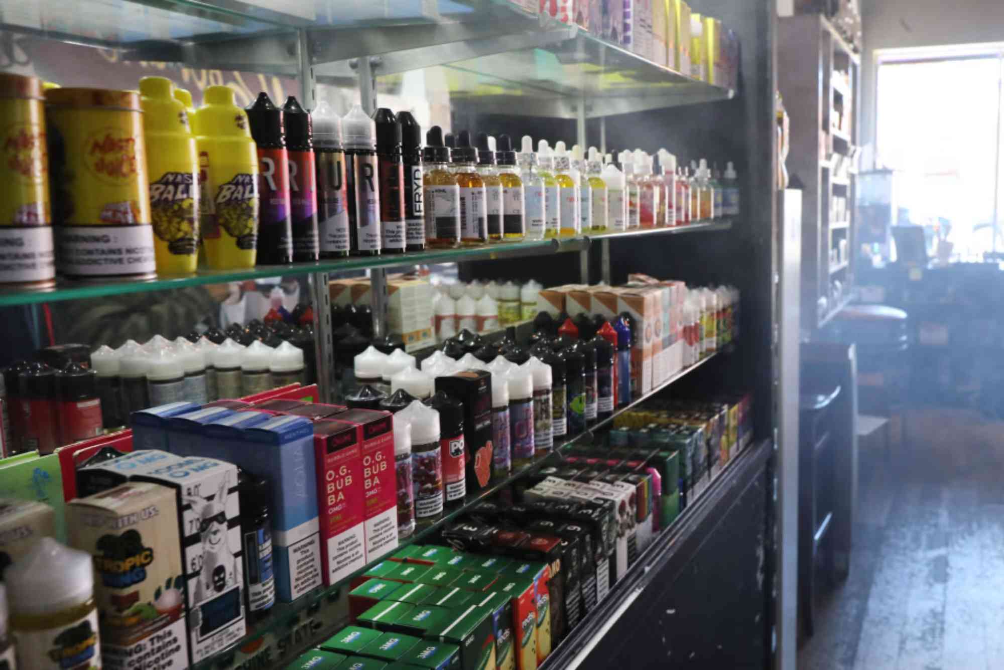 Is It Illegal To Vape In Shops